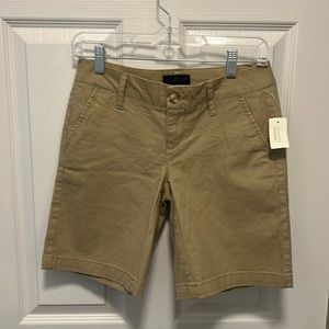 Ladies Bermuda Shorts